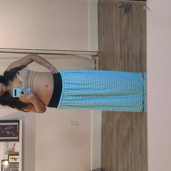 ❄️ 3/$25 Artisan Handmade Turquoise Ruffle Maxi Skirt - Picture 5 of 6